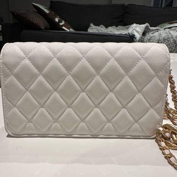 Chanel bag - Picture 5 of 8